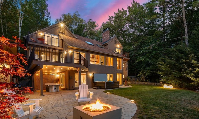 Grantham Chalet De Esquí | Luxury retreat in Eastman community near mount Sunapee, Dartmouth College.