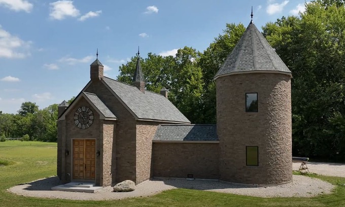 Westfield Otro | Hogwarts Themed Castle! 10 Acres - An Amazing Experience!