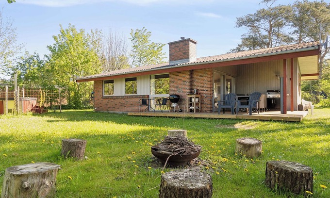 Udbyhøj Casa | Charming brick house with sauna and fjord view