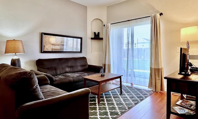 Regal Palms Casa | Spacious 4Bd TH Regal Palms 2530CA