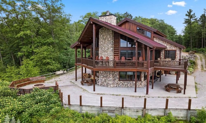 Mio Cabina | Caribou Ridge! Sleep 28+. 1of2 Lodges StunningView