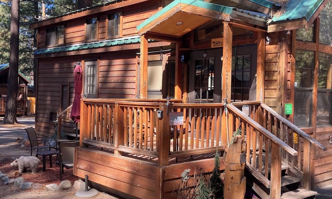Tahoe Valley Casa | The Cedar Pines tiny house bungalow Pet Friendly