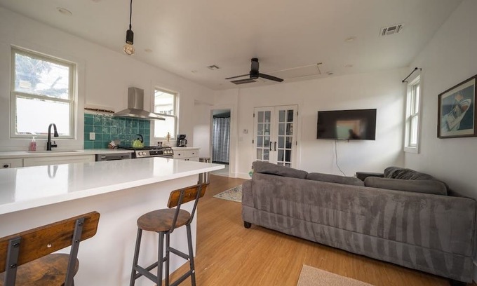 Highlands Cabaña | Brand New Beach Home