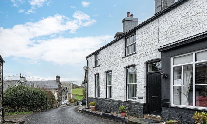 Gwynedd- Snowdonia Casa | Beautiful villa for 7 people with WIFI, terrace, pets allowed and parking