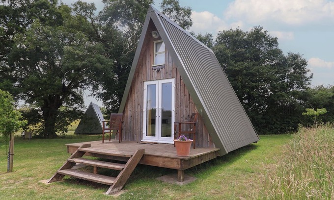 Woodbridge Cabaña | A-FRAME, family friendly, character holiday cottage in Otley, Suffolk