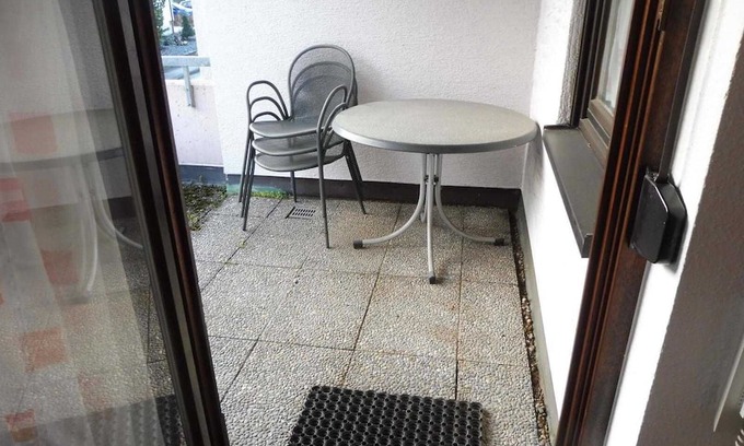 Kirchheim unter Teck Apartamento | Apartamento vacacional con balcón y Wi-Fi