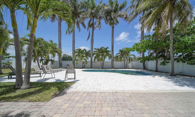 Hollywood Lakes Casa | Paraíso Playero en Hollywood: Villa para 10