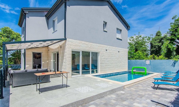 Vir Casa | Schönes Haus in Vir - CDA400