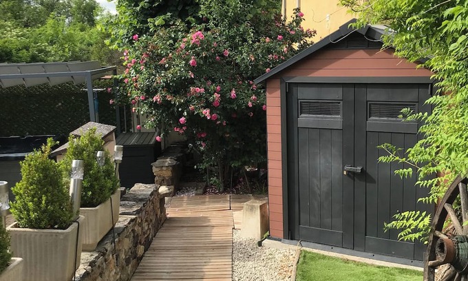 Saint-Gervazy Casa | Gîte Les Colibris 3 - with spa - sleeps 6