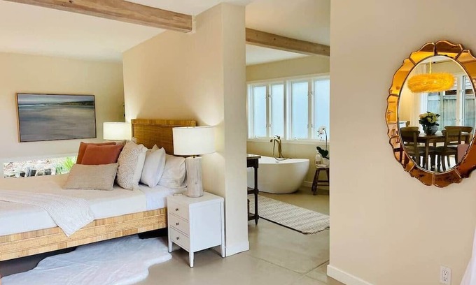 Sebastopol Casa | Walk to Downtown Sebastopol * Luxe Vacation Studio