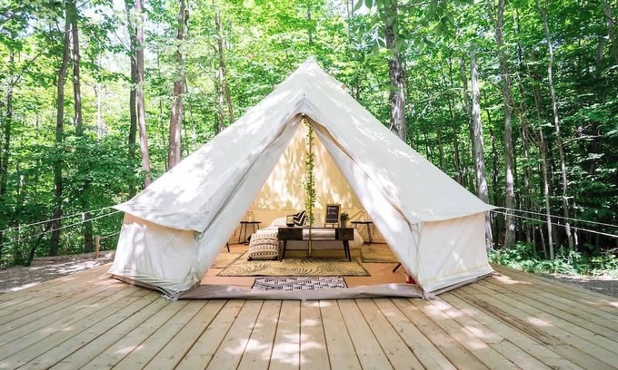 Miller Lake Casa | "The Palm" Unique Glamping Tent near Tobermory