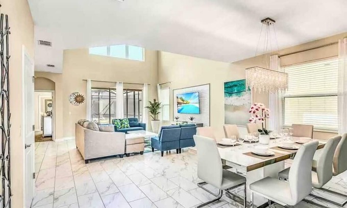 Kissimmee Casa | Super Neat - Private Pool Hot Tub - Sleeps 17