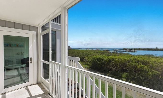 Boca Grande Condominio | Boca Grande North 30 - Bayfront - 1st Floor - Sleeps 6