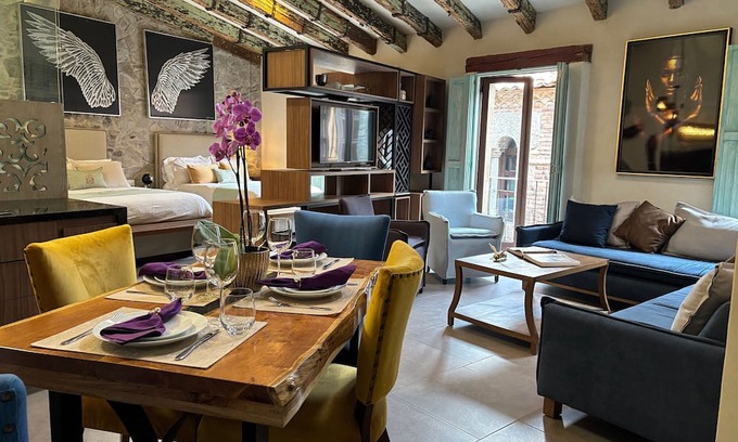 Santeagueda Apartamento | Castello di Carlo - Carlo Magno III Apartment