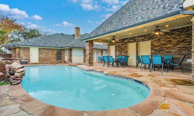 Garland Casa | 9 Bedroom Castle with a Pool and Billiards Room