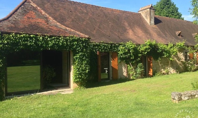 Liorac-sur-Louyre Casa | Typical Périgord residence in a 2 ha wooded park