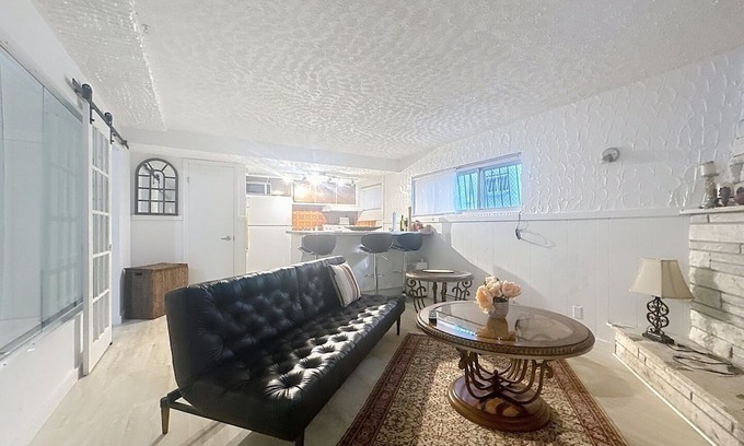 Montreal-Nord Apartamento | Cozy 3 1/2 Apartment – ​​Perfect for Short Stays