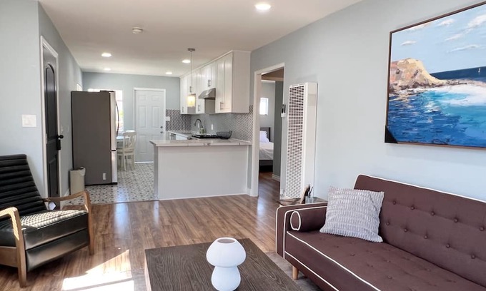 Duarte Casa | Central Mountain View Home near City of Hope & All