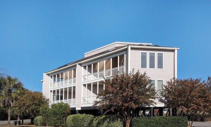 Ocean Ridge Complejo | Edisto Island: 2 Bed/2 Bath Resort Retreat