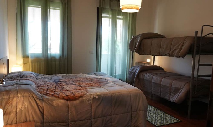 Noventa di Piave Apartamento | Chic 1-bedroom apartment with AC, WiFi in fabulous Noventa di Piave
