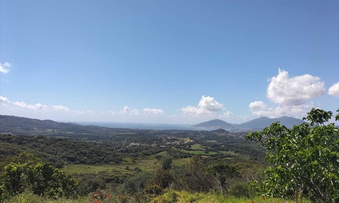 Eccica-Suarella Casa | VILLA Equipped - View of the Gulf of Ajaccio - 10 min from the beaches in the heart of nature!