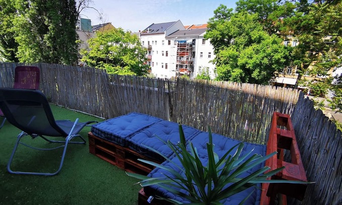 Outer Neustadt Apartamento | In the middle instead of just being there ;)