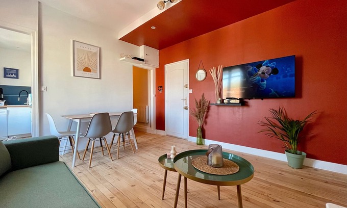 Merlimont-Plage Apartamento | Apartamento 'À 100m De La Plage' con balcón y Wi-Fi