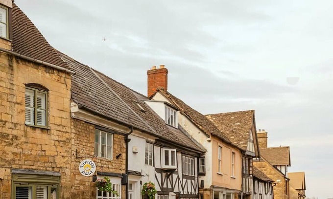 Winchcombe Casa | The Old Shop