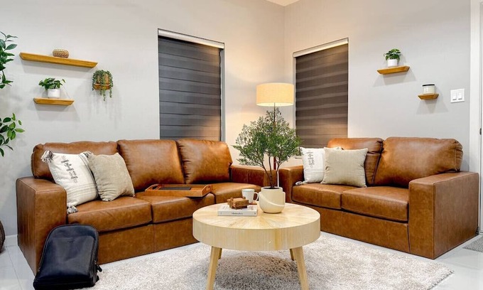 Alamo Apartamento | Modern Studio Apt - 3Bd 2Bath