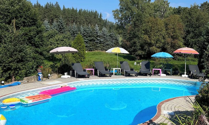 Struzna Apartamento | Comfortable 3 bedroom apartment in the charming house 10 km from Karlovy Vary