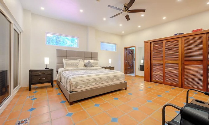 Hopkins Casa | Hawkz House Unit 1: Stunning 1-bedroom unit with WiFi, AC, and pool