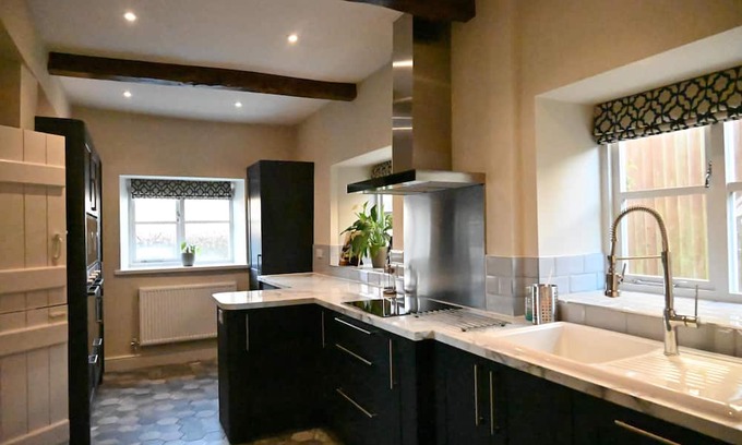 Brackley Cabaña | Cute Cottage on the edge of the Cotswolds and close to everything