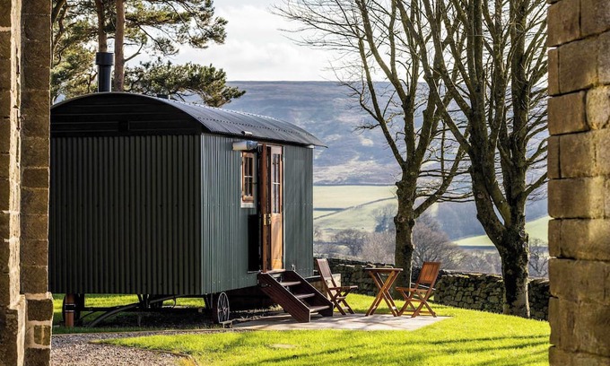 Great Fryup Dale Apartamento | LetAway - Tawny Owl Shepherd's Hut, Westerdale nr Castleton, North Yorkshire