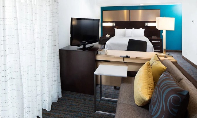 Highland Casa | 1 Queen Bed with Sofa bed at Residence Inn Denver Downtown, 2 Units