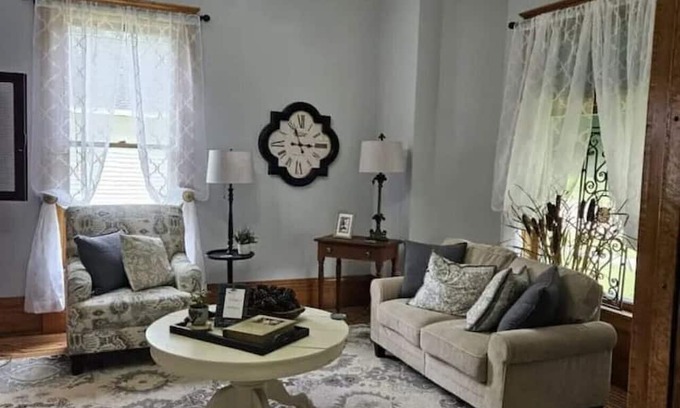 Richland Center Casa | 512B) Ma'on House Bed and Breakfast