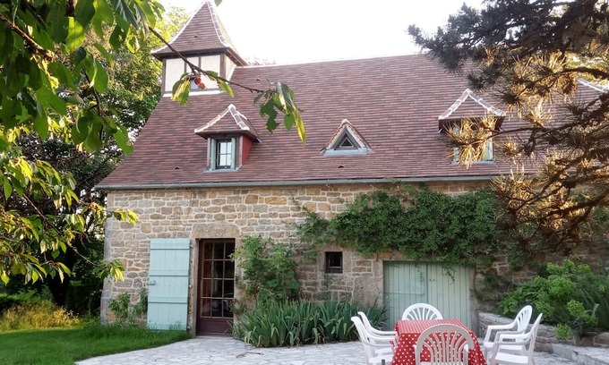 Miers Casa | Quiet stone cottage