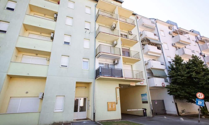 Osijek Apartamento | Stylish Apartments With Osijek Near Top Attractions