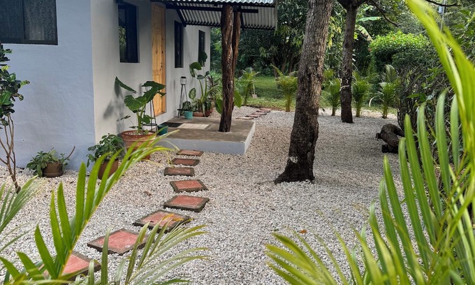 Playa Avellanas Villa | Charming 2-bedroom Casita in Playa Lagartillo near Avellanas and Negra