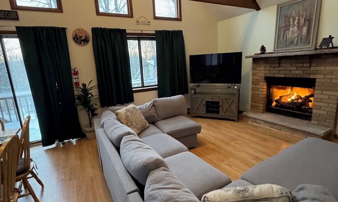 Hamlin Chalet De Esquí | The Notch - Lake, pools, golf, Ski Hill, and more