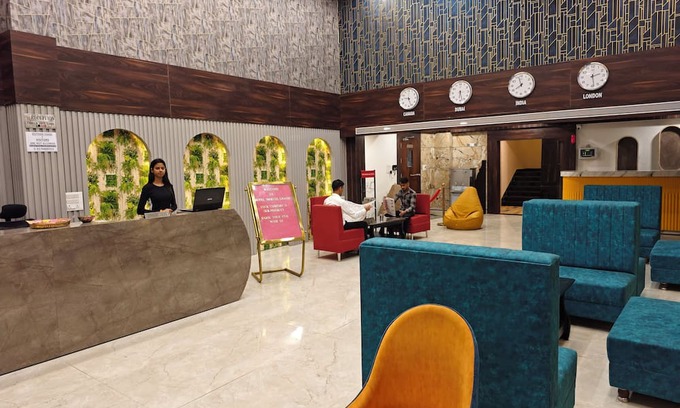 Indore Casa | Hotel Meritel Grande Vijay Nagar Indore MP is a 40 room property with restaurant