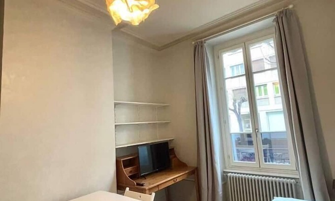 Sablon - Trudaine Apartamento | Studio cocoon near the station
