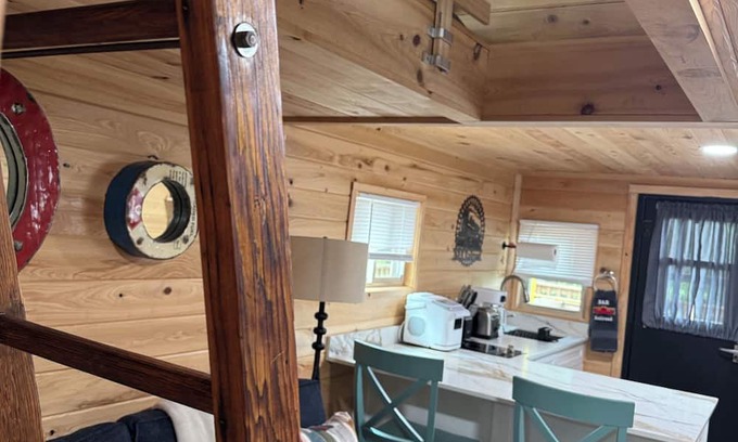 Kenansville Apartamento | Stay in a caboose on the old Florida east coast line on a working cattle ranch!