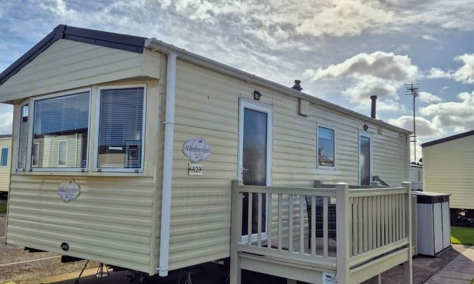 Rhuddlan Casa | Lovely 6 berth caravan at Sun Valley in North Wales ref 81023A