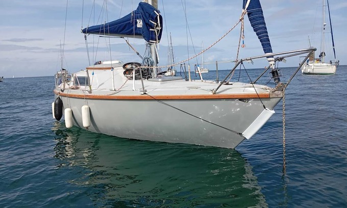 Trentemoult Alquiler De Eote | For rent - Accommodation on the water - Cosy boat in Nantes - Sailboat Trentemoult