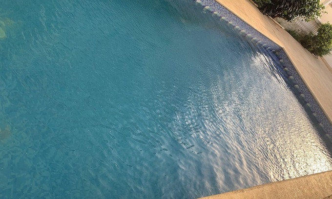 Saly Cabaña | Spacious 4 bedroom cottage in charming Saly with WiFi, AC Rent rooms