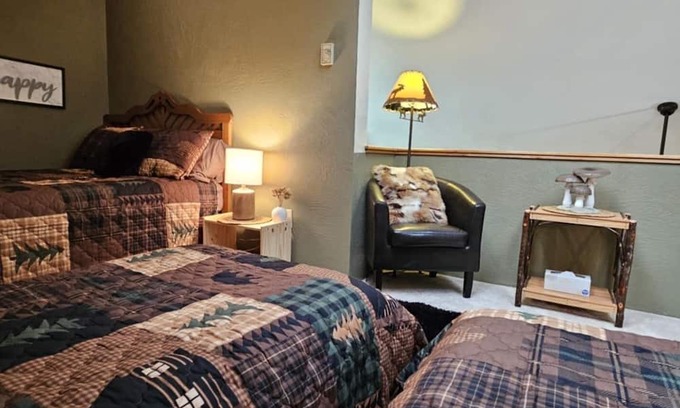 Hidden Valley Condominio | Cozy 2-bedroom condo in lovely Hidden Valley with WiFi