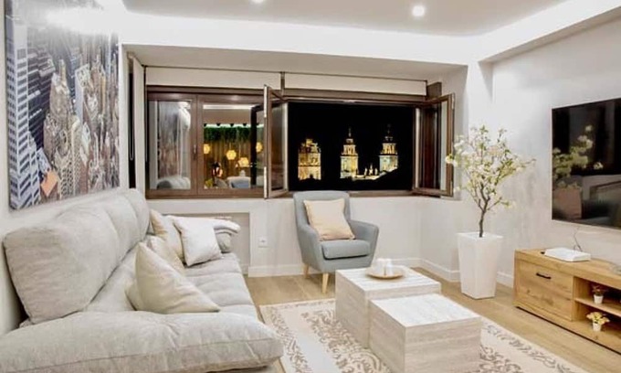 Lugo Apartamento | Cathedral Apartment by Lugo Collection