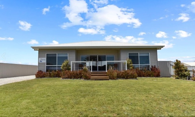 Lacepede Casa | Sunnysands Beach House - 4 bedrooms to relax, connect, and breathe
