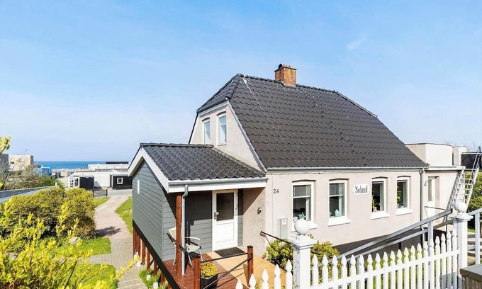 Tejn Casa | 5456 Allinge - Nordre Strandvej 24
