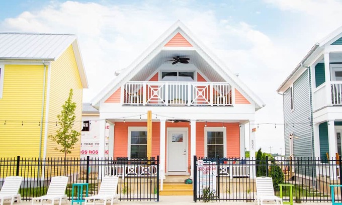 Celina Cabaña | The Getaway: 3 bed/2 bath Lakeside Cottage w/ King Beds!